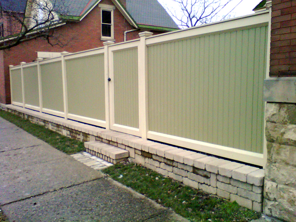 Tongue and Groove Picket Fence